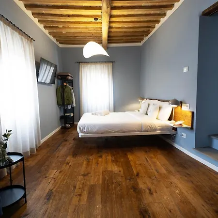 Quarto em Acomodações Particulares Casa Suntina